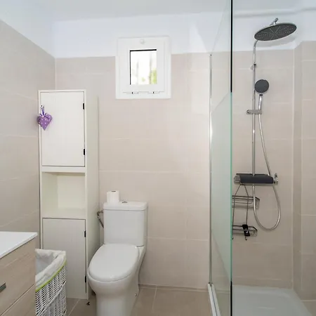Newly Refurbished In Prime Location Playa de las Americas (Tenerife)