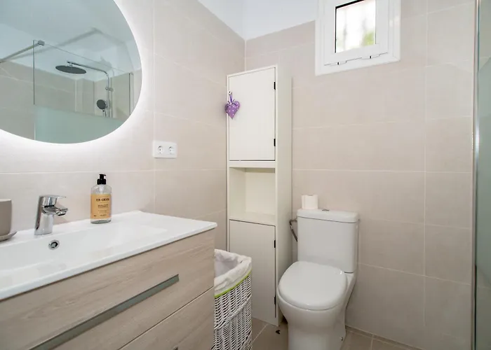 Newly Refurbished In Prime Location 美洲海滩